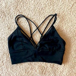 Lululemon Strappy Black Sports Bra Size 6 NEW